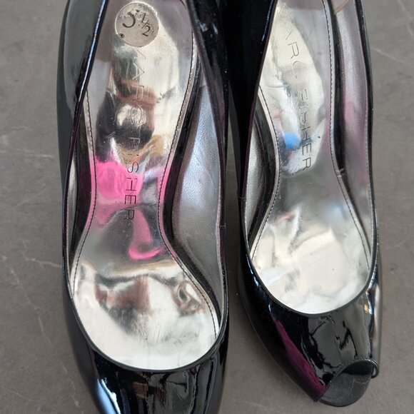 Black patent peep toe shoes - Picture 5 of 7